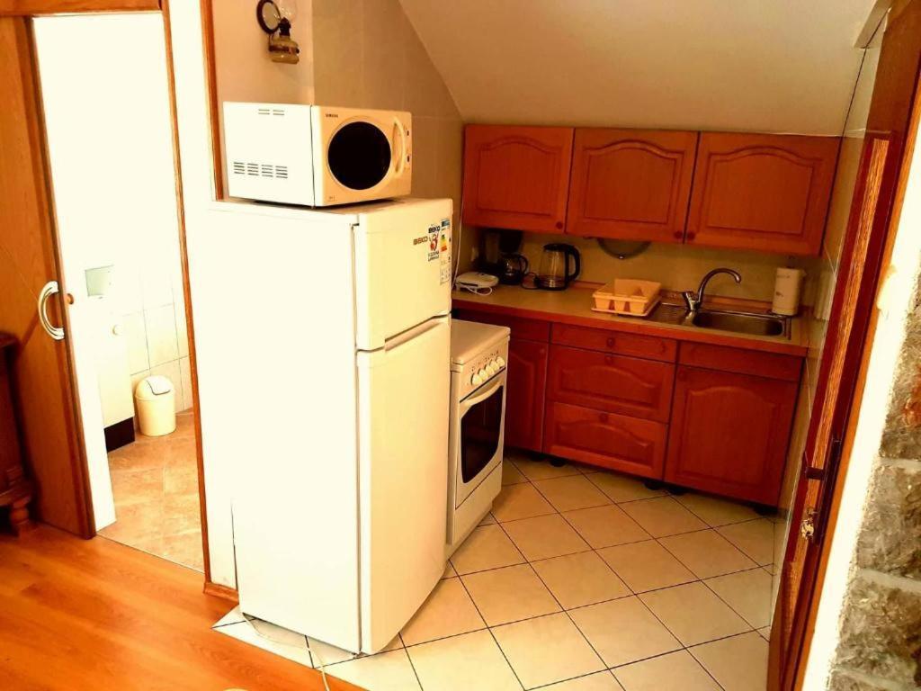 セニApartman Pod Nehajemアパートメント エクステリア 写真